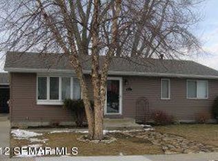 3527 8th St NW, Rochester, MN 55901
