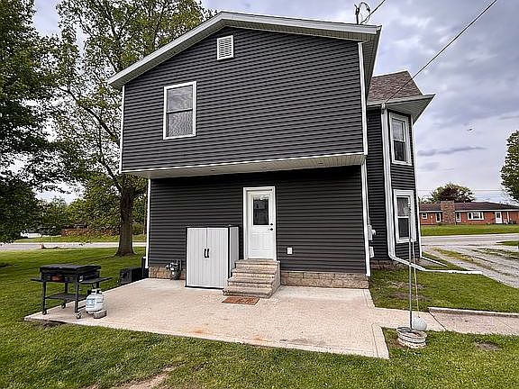 3rd image of 513 N Orange St