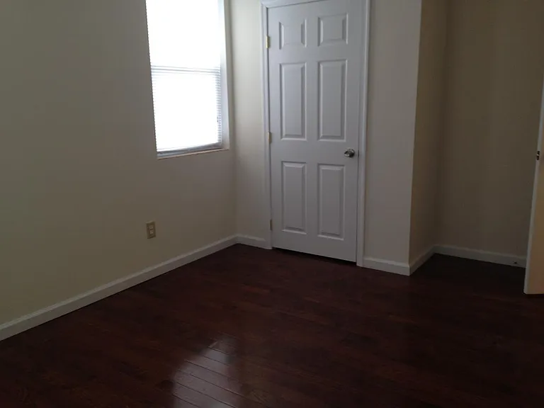 1247 S 7th St #23 — Photo 5