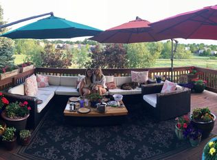 1202 Riddlewood Rd, Highlands Ranch, CO 80129