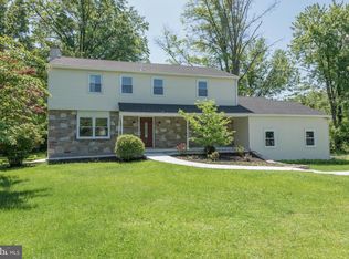 205 Fairway Rd, Ambler, PA 19002