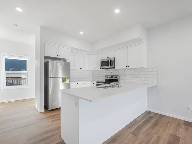 545 Black Stone Blvd — Photo 17