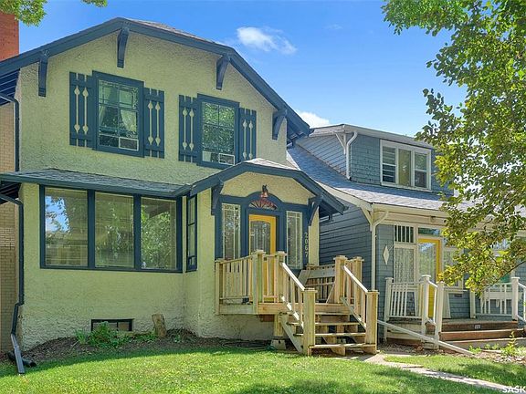 3rd image of 2067 Montague STREET