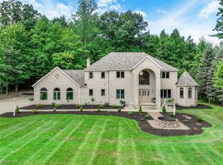 8190 Mount Royal Dr, Concord Township, OH 44077