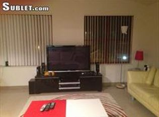 409 Russell Park APT 8, Davis, CA 95616