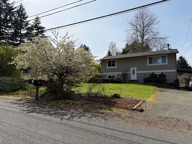 1st image of 4820 36th Ave E