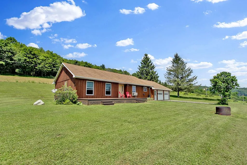 123 Buck Hill Ln photo 1