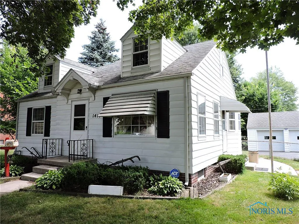 1411 Stanwix Dr photo 1