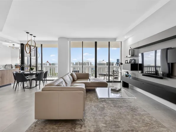 1000 Island Blvd #3107, Aventura, FL 33160