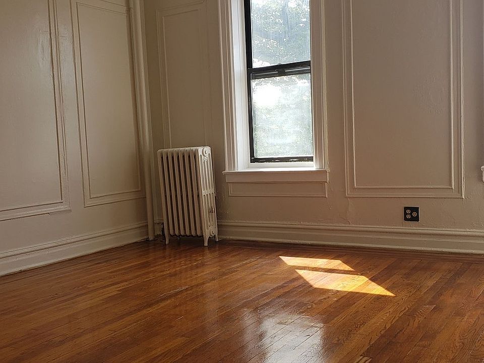 1st image of 379 Eastern Pkwy #4A