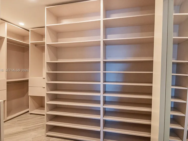 17301 Biscayne Blvd #1609 — Photo 38