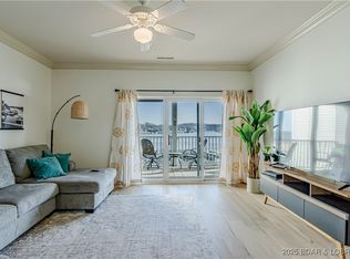 236 Lakeview Resort Blvd #3D, Sunrise Beach, MO 65079