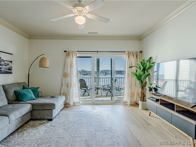 236 Lakeview Resort Blvd #3D, Sunrise Beach, MO, 65079