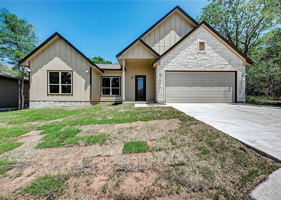 1st image of 204 Lamaloa Ln
