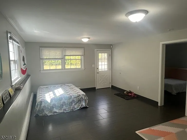 65 Wetmore Ave — Photo 9
