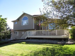 9607 N Starr Rd, Newman Lake, WA 99025