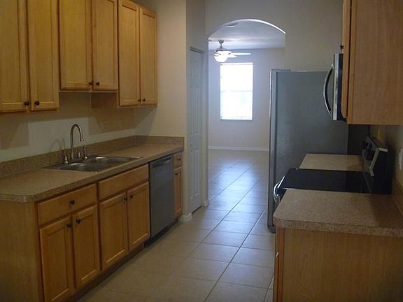 5th image of 1886 SE Interlachen Dr