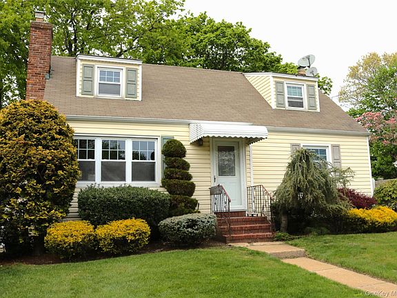 2nd image of 8 Garden Place