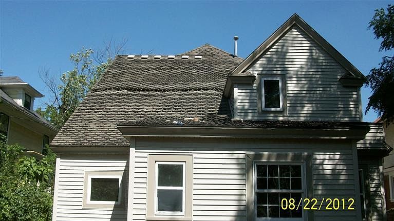 2nd image of 1226 Wealthy St SE #Se