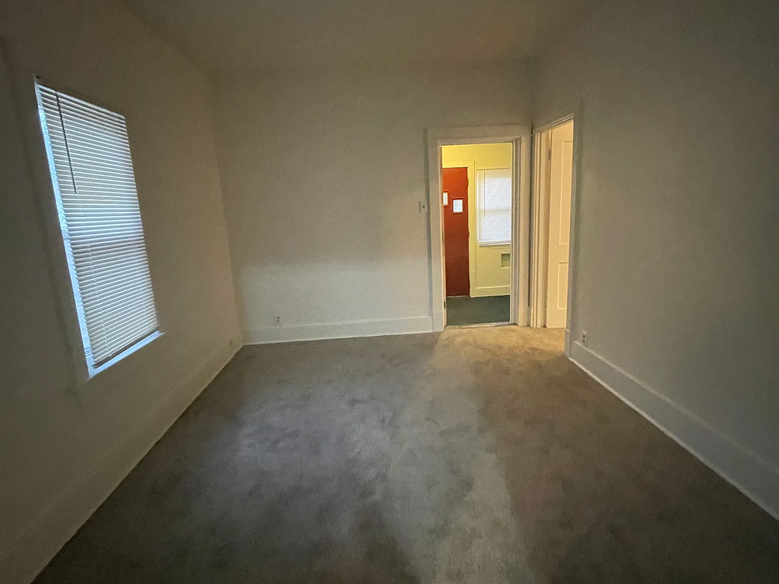 519 S Osborn Ave — Photo 2