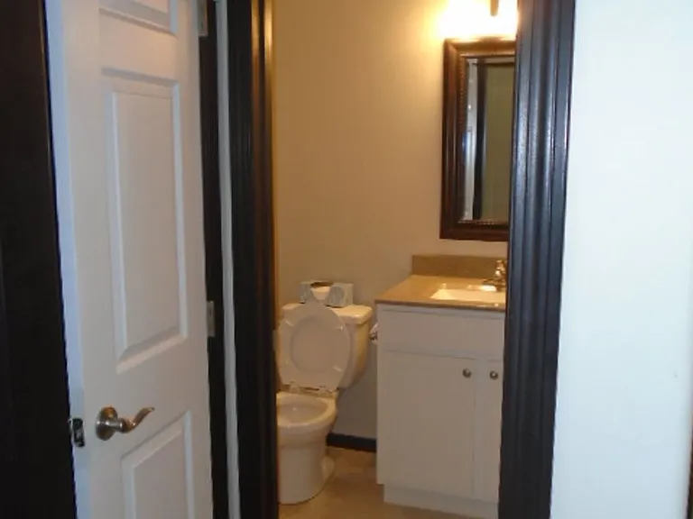 1421 Paddington Cir — Photo 3