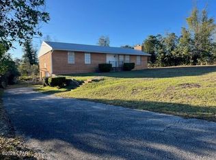 2943 Dogwood St, Marianna, FL 32446