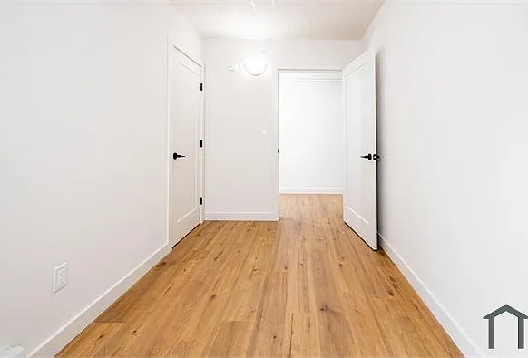 16 Wade Sq #4A — Photo 7