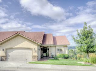 2421 Holiday Ln, Rapid City, SD 57702