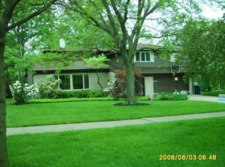 2376 Beachwood Blvd, Beachwood, OH