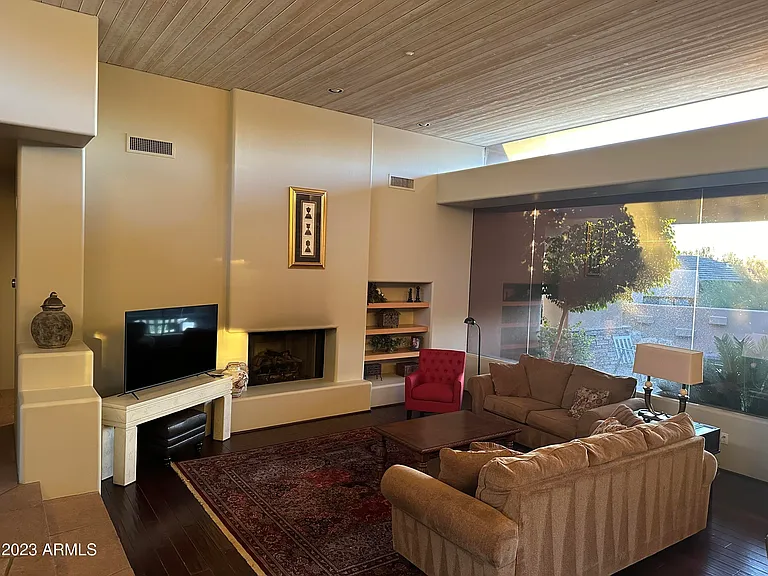 39096 N 102nd Way — Photo 2