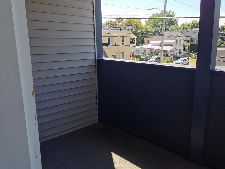 14 Bright St #3 — Photo 16