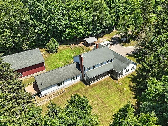3rd image of 285 Lower Hampden Rd