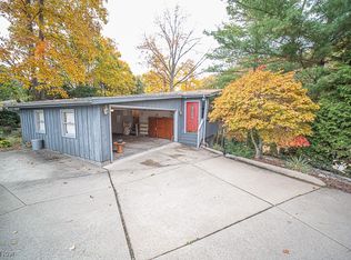 632 S Lake St, Amherst, OH