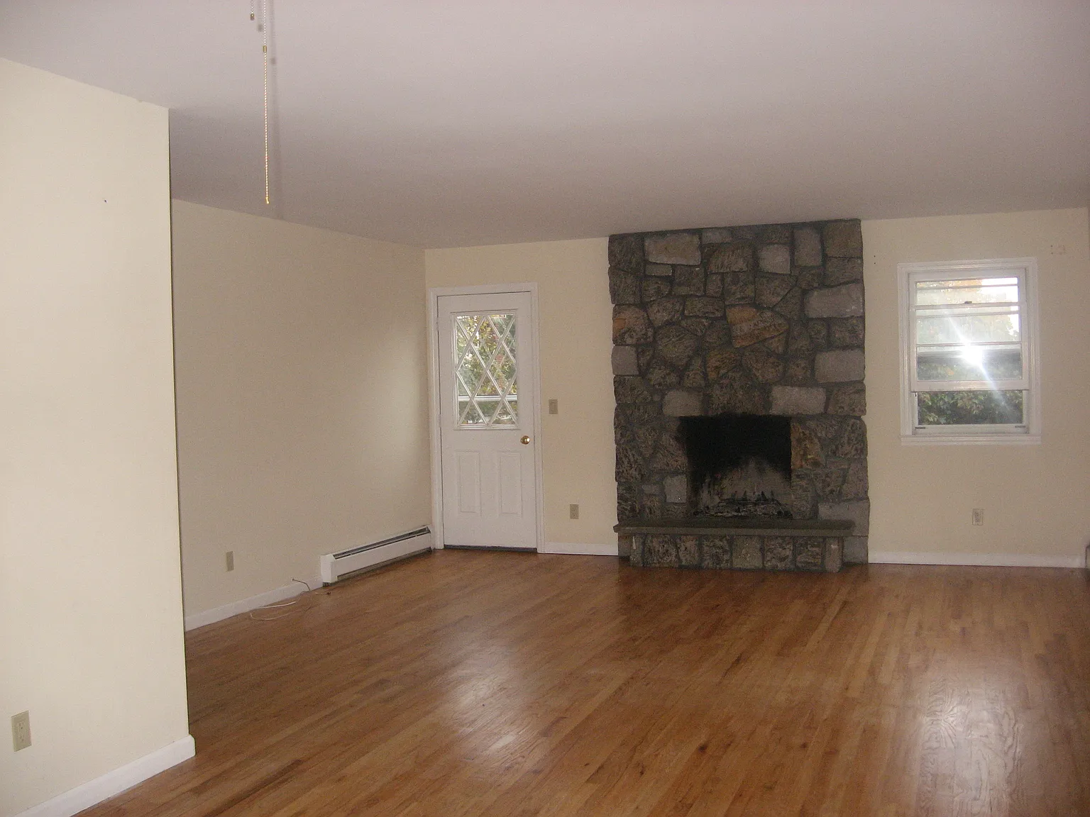 Hatch Ter, Dobbs Ferry — Photo 2
