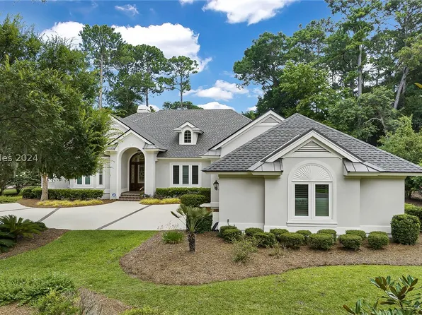 573 Colonial Dr, Hilton Head Island, SC 29926