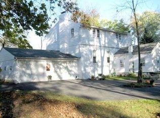 2057 Big Rd, Gilbertsville, PA 19525
