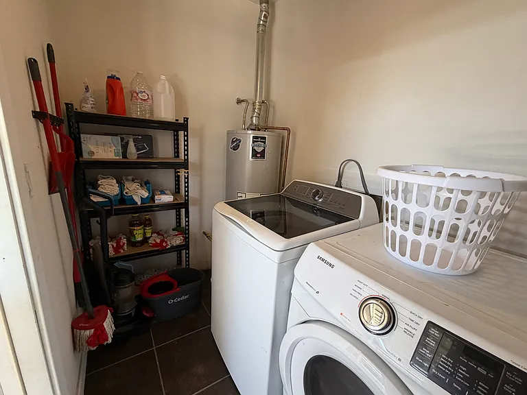 135 E Ellis Dr — Photo 19