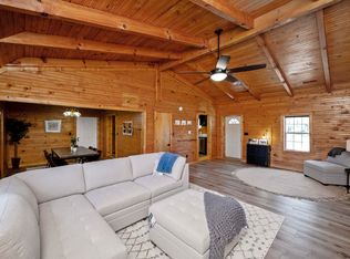 1598 Sandy Ridge Rd, Campton, KY 41301