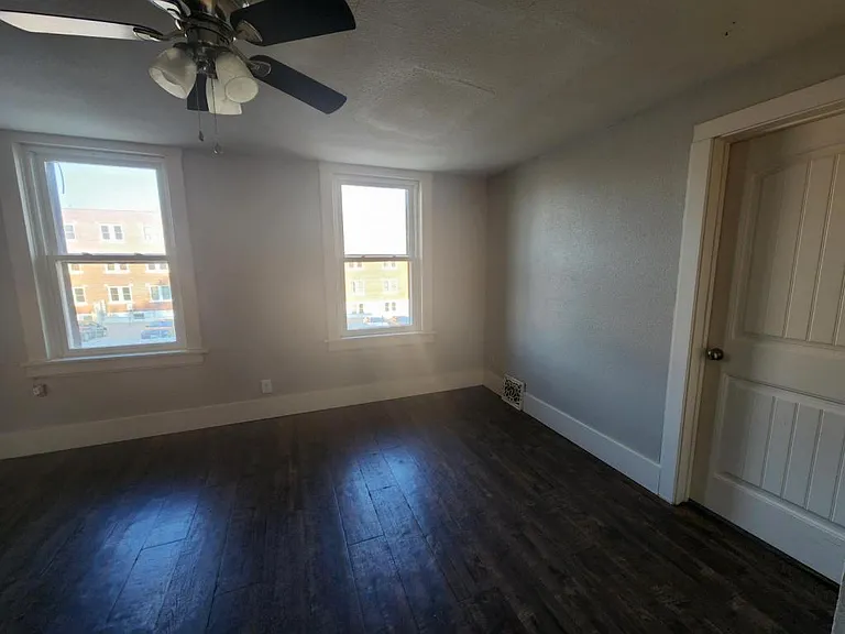 511 E Cherry St #3 — Photo 12