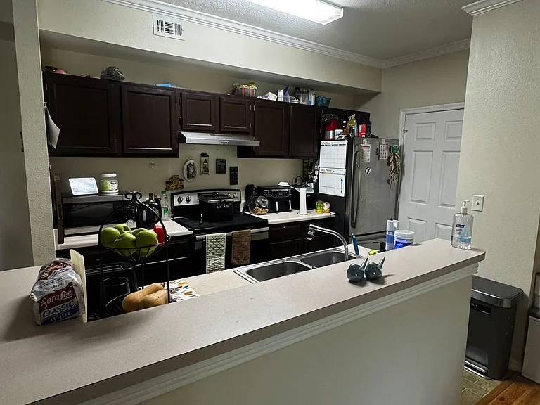 Pinnacle Heights Cir — Photo 13