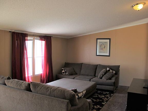 2nd image of 3225 36th Ln