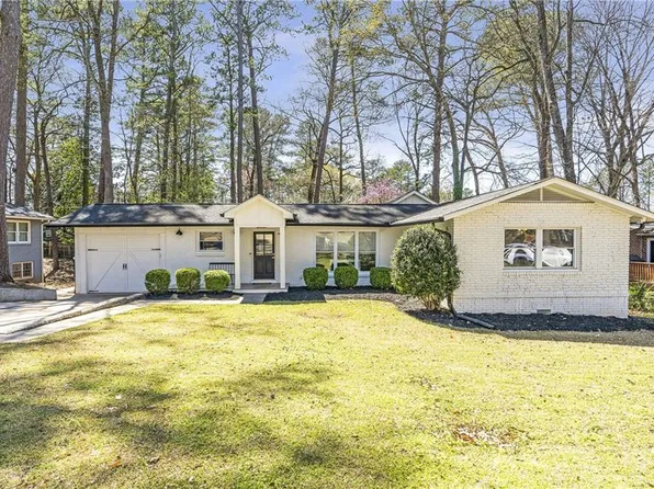 3896 Longview Dr, Atlanta, GA 30341