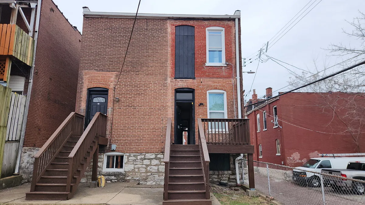 Building Photo - 3716 Louisiana Ave #2F