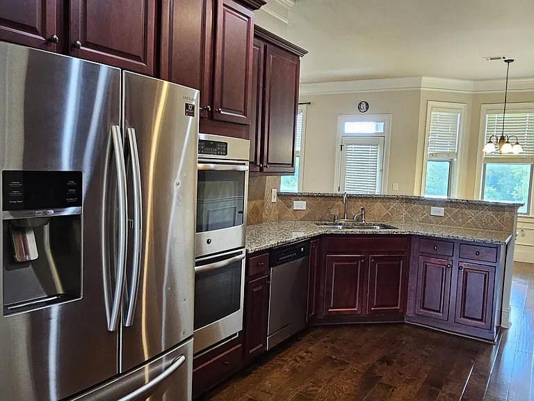 416 Sunnybrook Ln — Photo 18