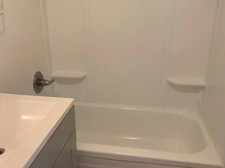 618 Madison Ave #2 — Photo 6