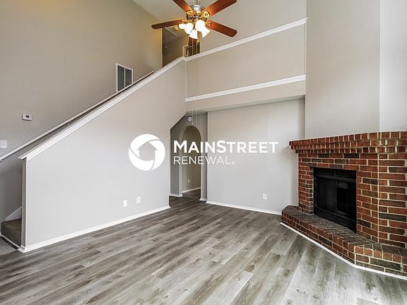 5th image of 6856 Driffield Cir E