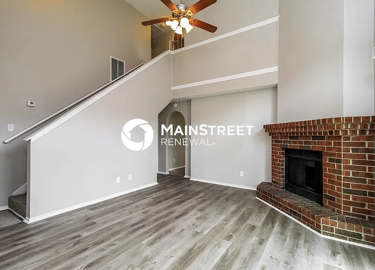 6856 Driffield Cir E — Photo 5