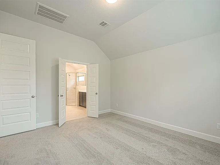 213 McCrea Ct — Photo 37