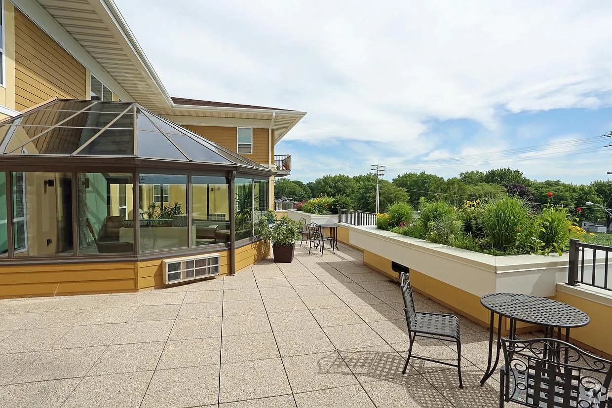 Granite Ridge Apartments — Photo 4