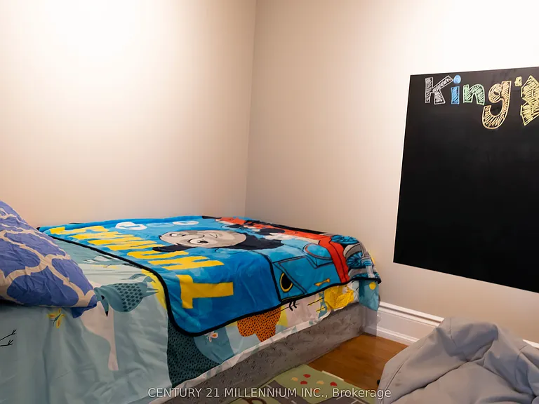 1359 Rathburn Rd E #1014 — Photo 7